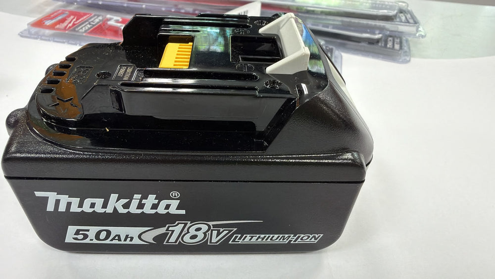 BATERIA MAKITA 18V 5.0AH de segunda mano — Bueno