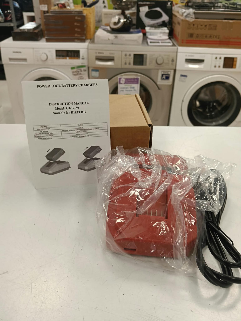 CARGADOR SANIKLITE FOR HILTI B12 de segunda mano — Bueno