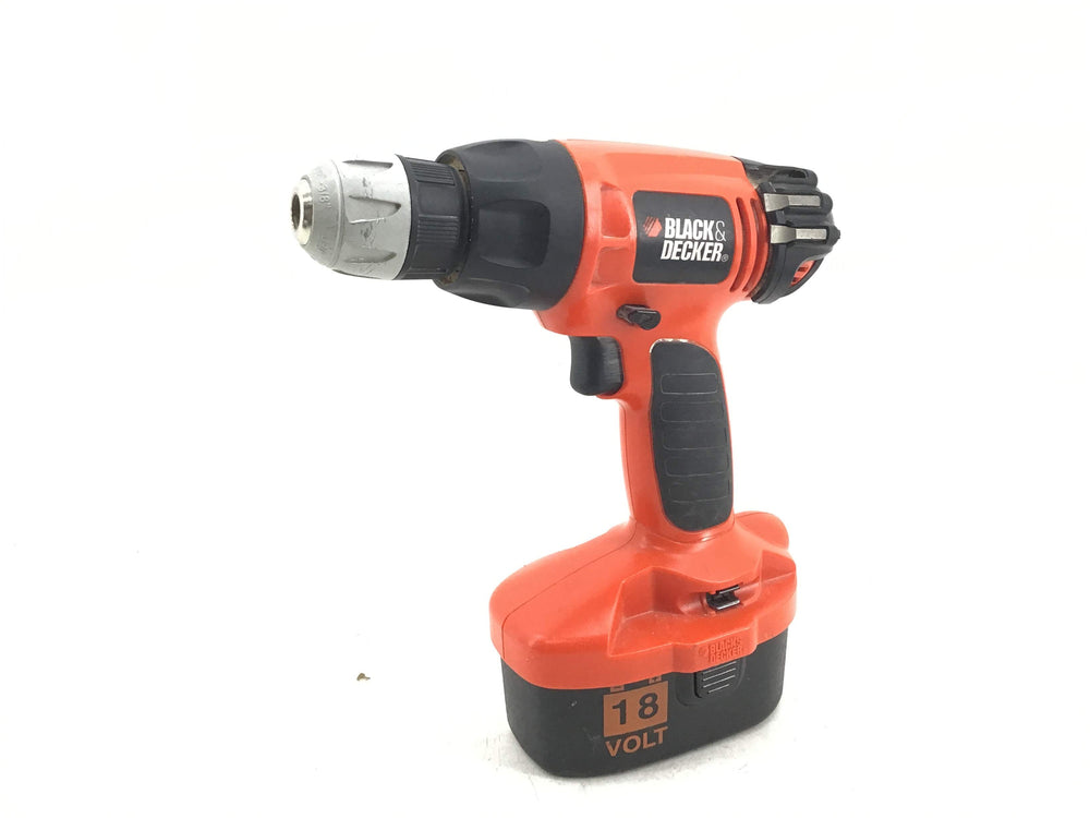 Taladro a Bateria Black And Decker cd18c de segunda mano · Taladros — Con uso