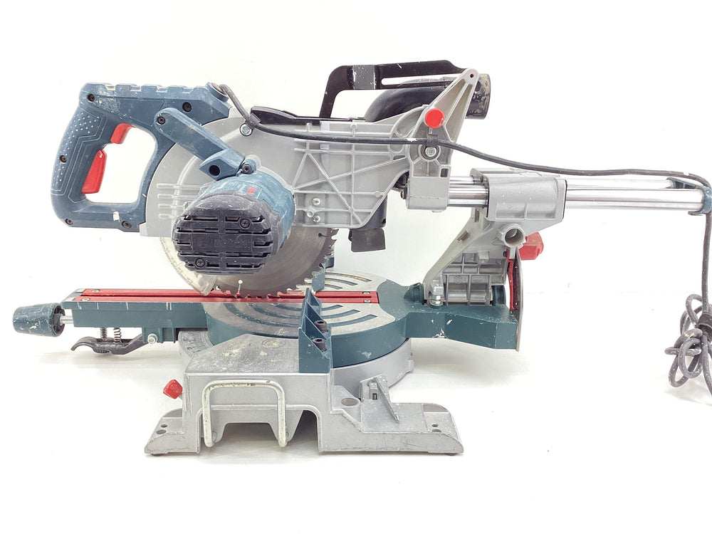 Ingletadora Bosch Azul Gcm 800 sj 70 de segunda mano · Sierras — Bueno