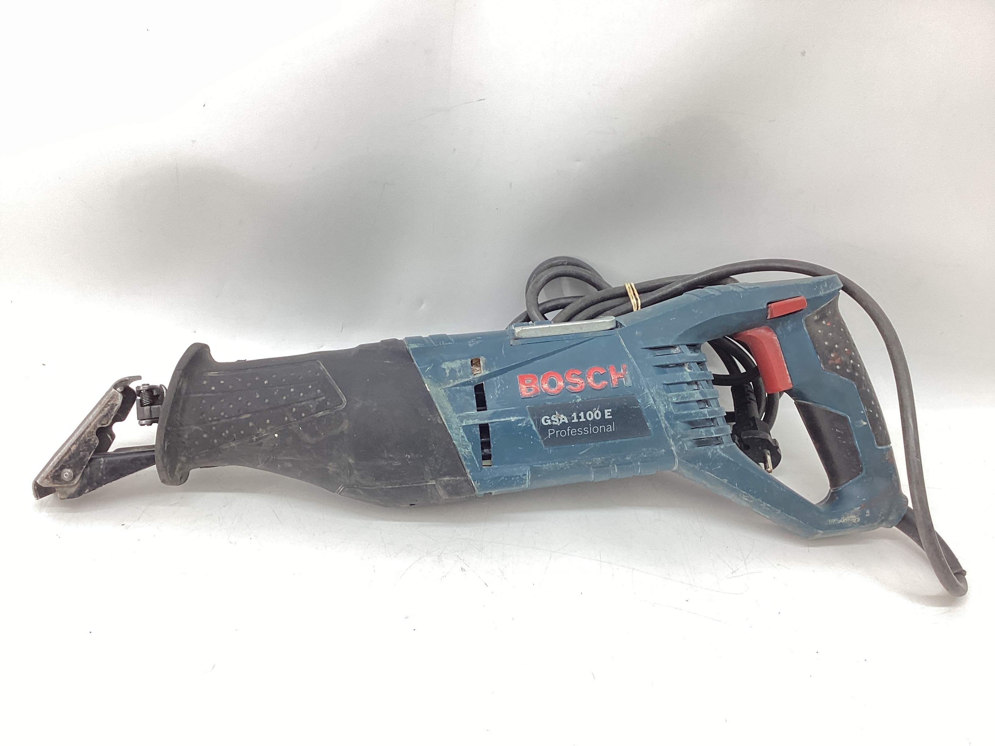 Sierra Sable Bosch gsa-1100e de segunda mano · Sierras — Con uso (2)
