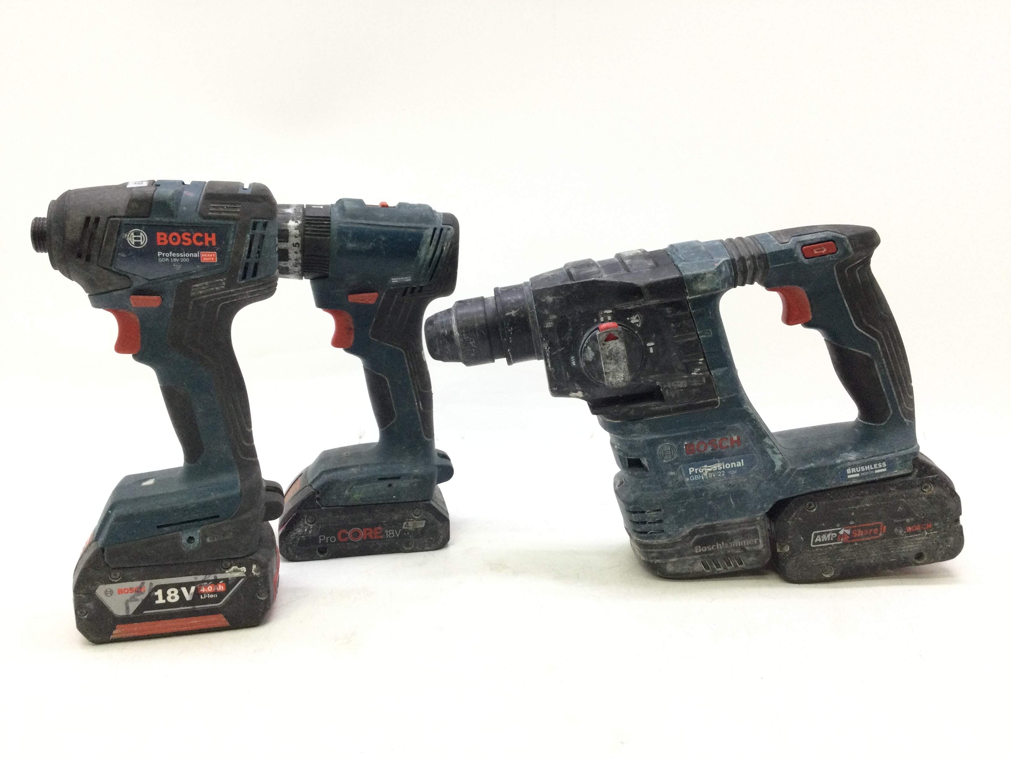 Kit Herramientas Variadas Bosch Gdr 18v-200 Gbh 18v-22 Gsb 18v-45 de segunda mano · Kits de herramientas — Con uso