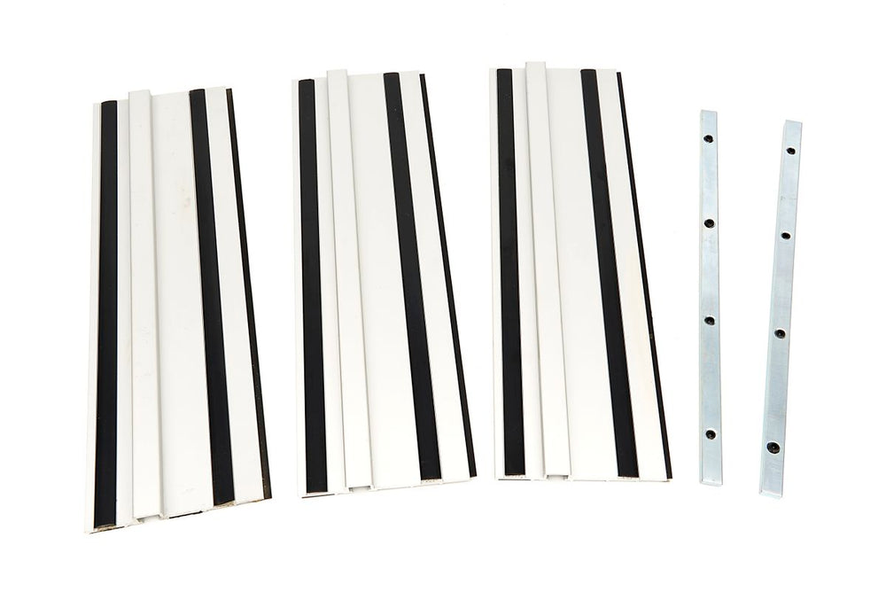 HBM 3 x 330 mm. Geleiderail Set Voor de HBM 115 mm Professionele 1050 Watt Invalzaag, Liniaalzaag met 3 x 330 mm. Liniaal en 4 Zaagbladen nuevo — Nuevo