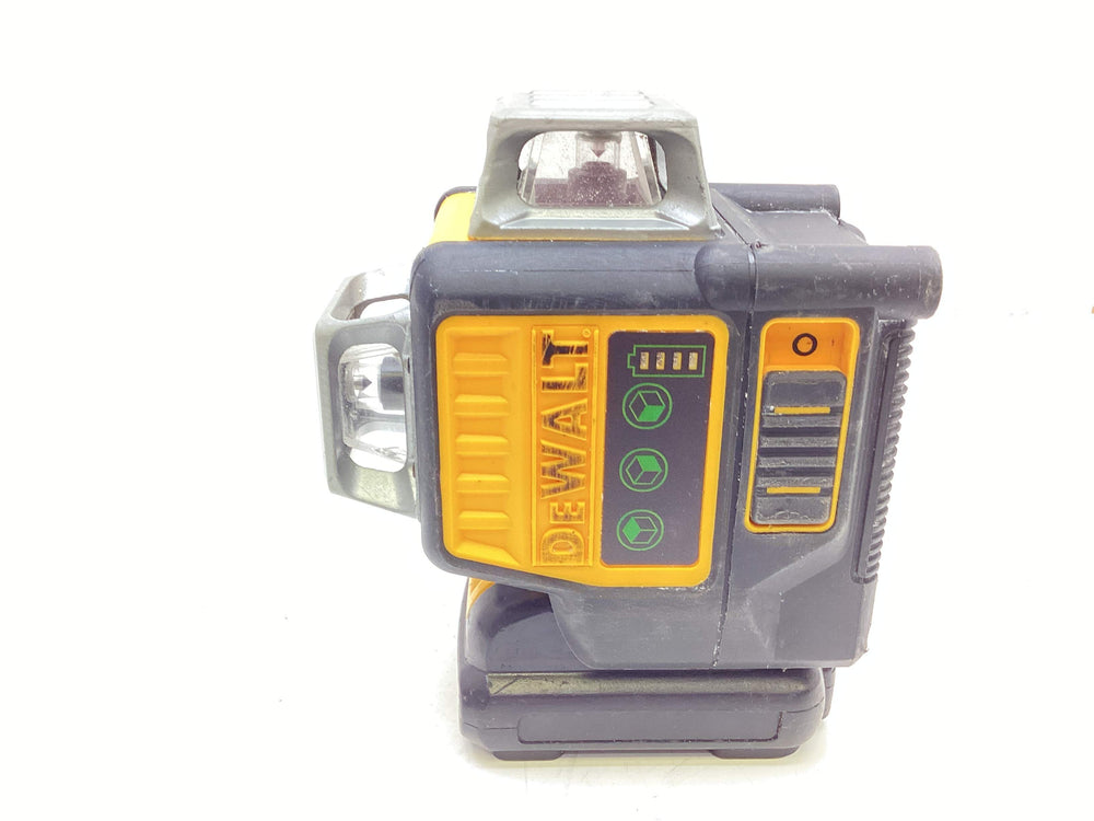 Nivel Laser Dewalt 089lg 12v de segunda mano · Medición — Con uso