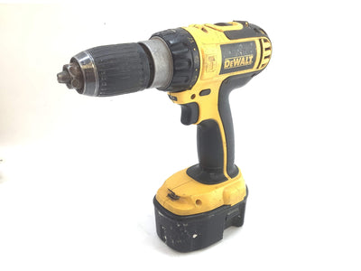 Taladro a Bateria Dewalt dc735kb de segunda mano · Taladros — Con uso