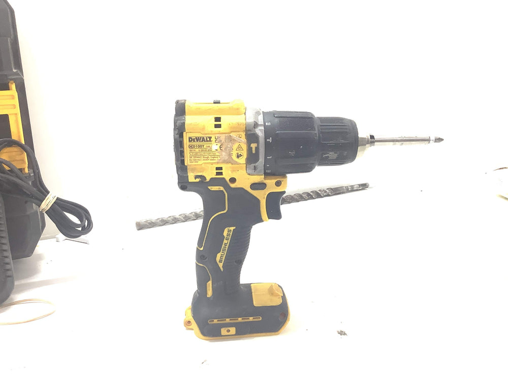 Taladro a Bateria Dewalt dcd100y de segunda mano · Taladros — Con uso