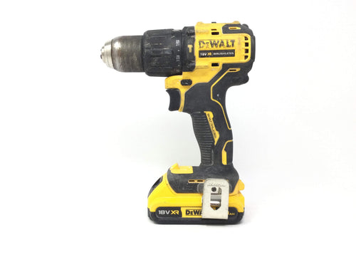 Atornillador a Bateria Dewalt dcd709 de segunda mano · Atornilladores — Con uso