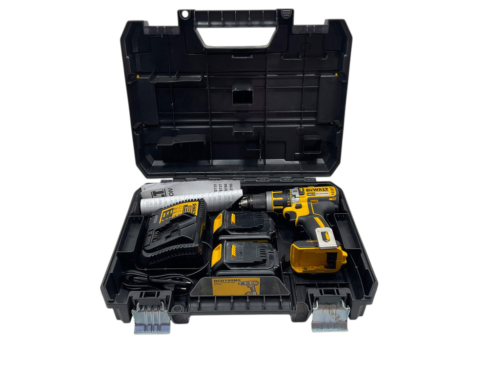 Atornillador a Bateria Dewalt dcd795m2 de segunda mano · Atornilladores — Revisado