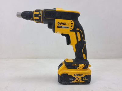 Atornillador a Bateria Dewalt dcf620 de segunda mano · Atornilladores — Con uso