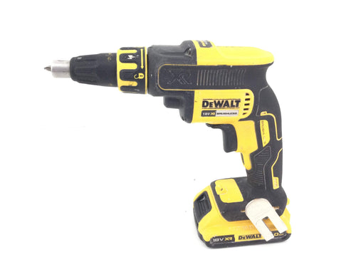 Atornillador a Bateria Dewalt dcf620 de segunda mano · Atornilladores — Con uso (2)
