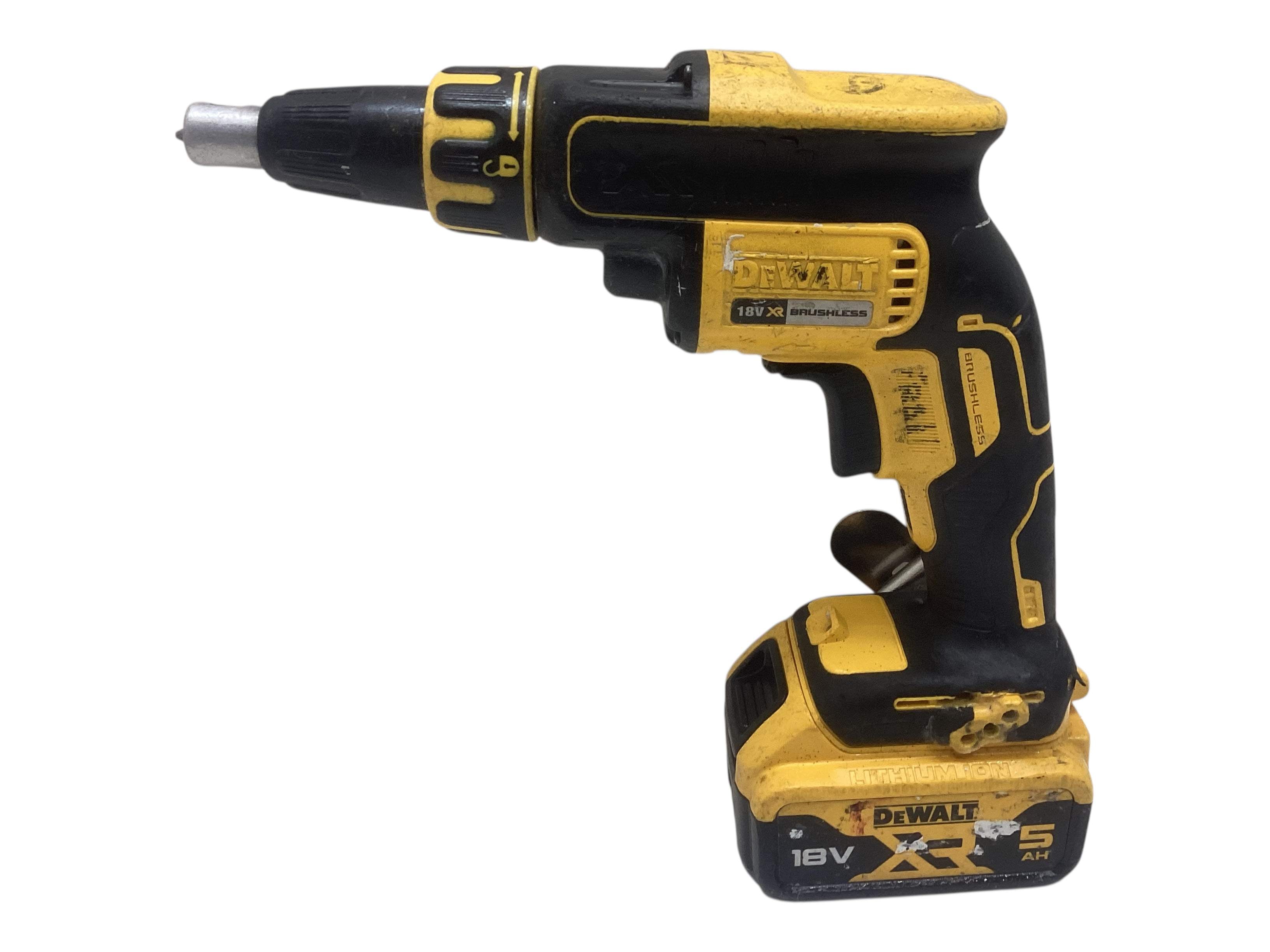 Atornillador a Bateria Dewalt dcf620 de segunda mano · Atornilladores — Con uso (3)