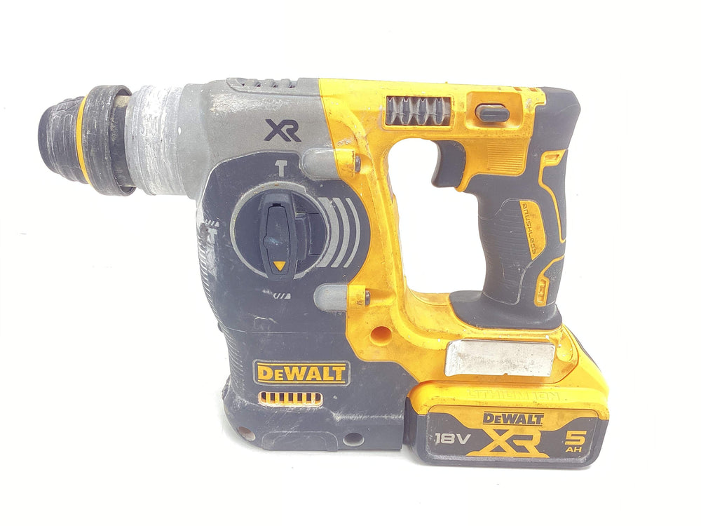 Martillo a Bateria Dewalt dch273 Type 2 de segunda mano · Martillos y percutores — Con uso