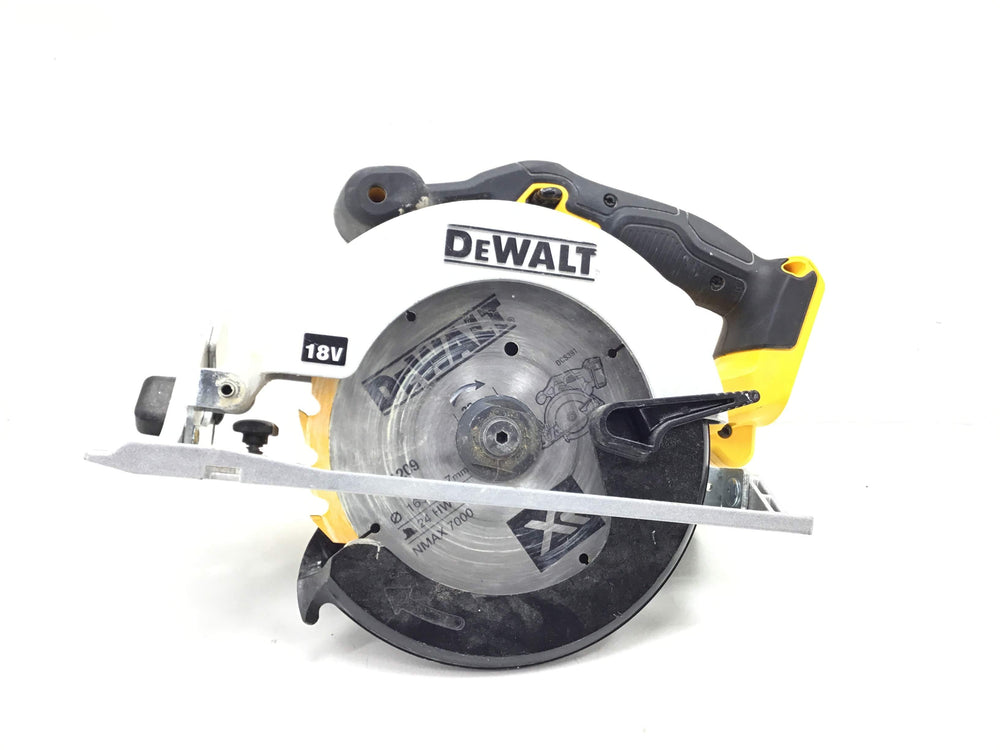 Sierra Circular Dewalt dcs391 de segunda mano · Sierras — Bueno