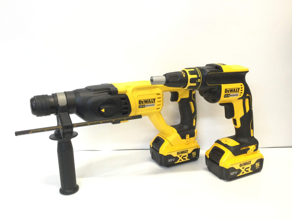 Kit Herramientas Variadas Dewalt dch133 y dcf620 de segunda mano · Kits de herramientas — Bueno