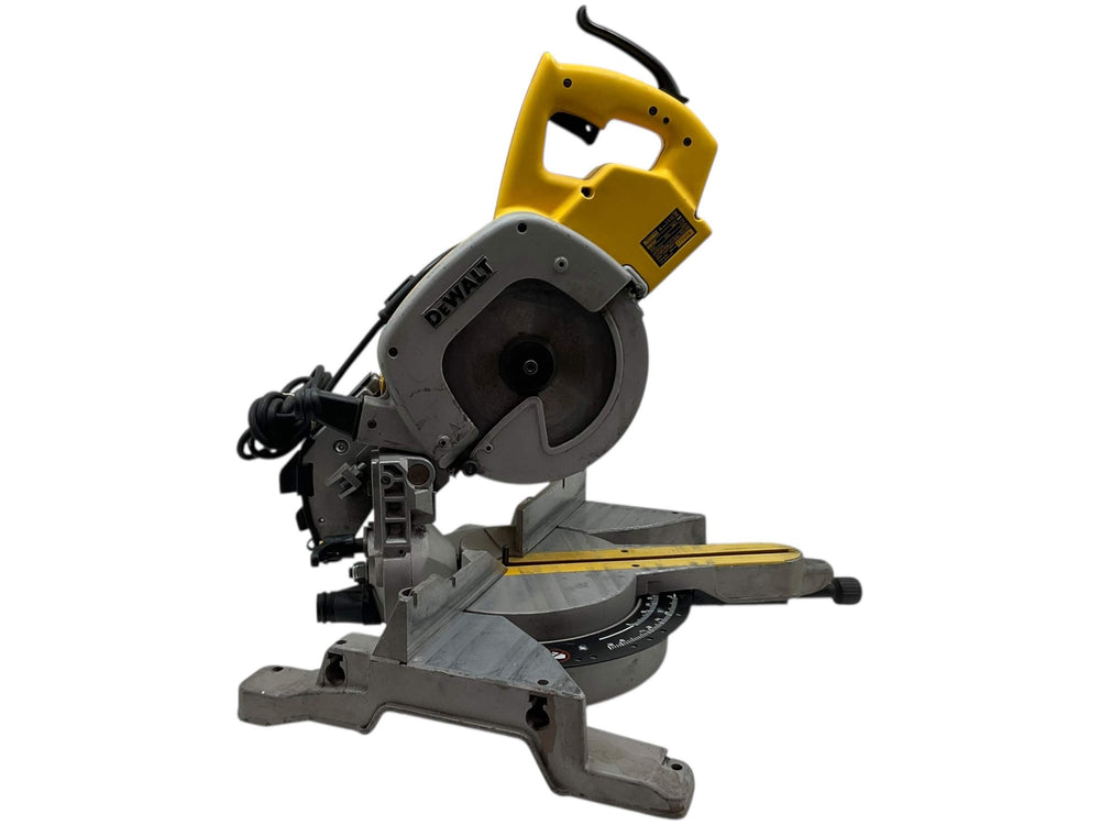 Ingletadora Dewalt dw707 de segunda mano · Sierras — Con uso