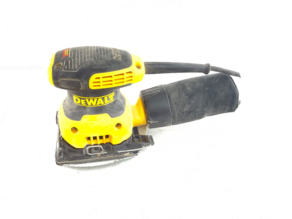 Lijadora Orbital Dewalt dwe6411-qs de segunda mano · Lijadoras — Como nuevo