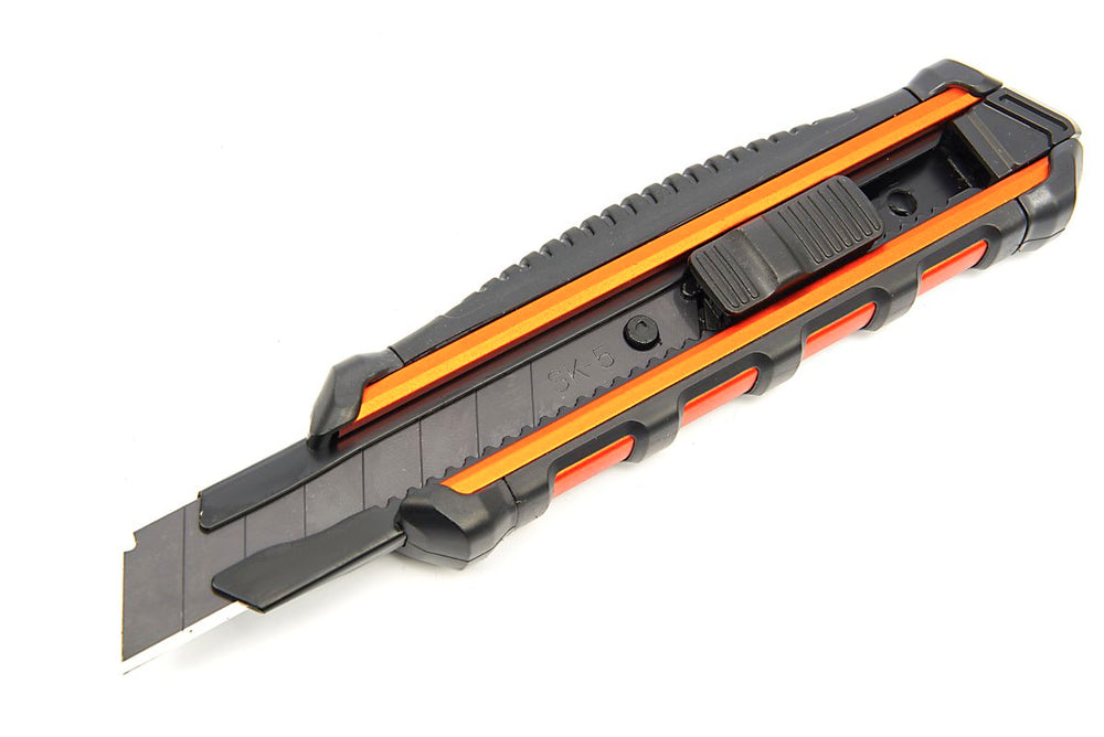 Cutter universal de aluminio HBM con agarre suave de 18 mm nuevo — Nuevo