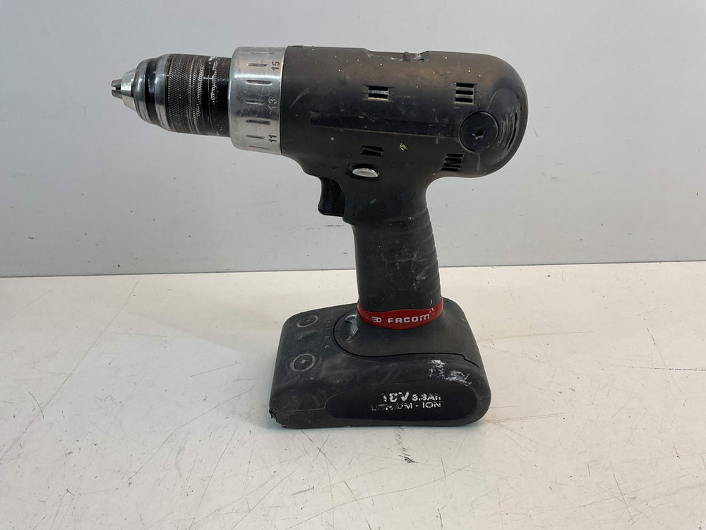 Taladro a Bateria Facom cl2 p1913d de segunda mano · Taladros — Con uso