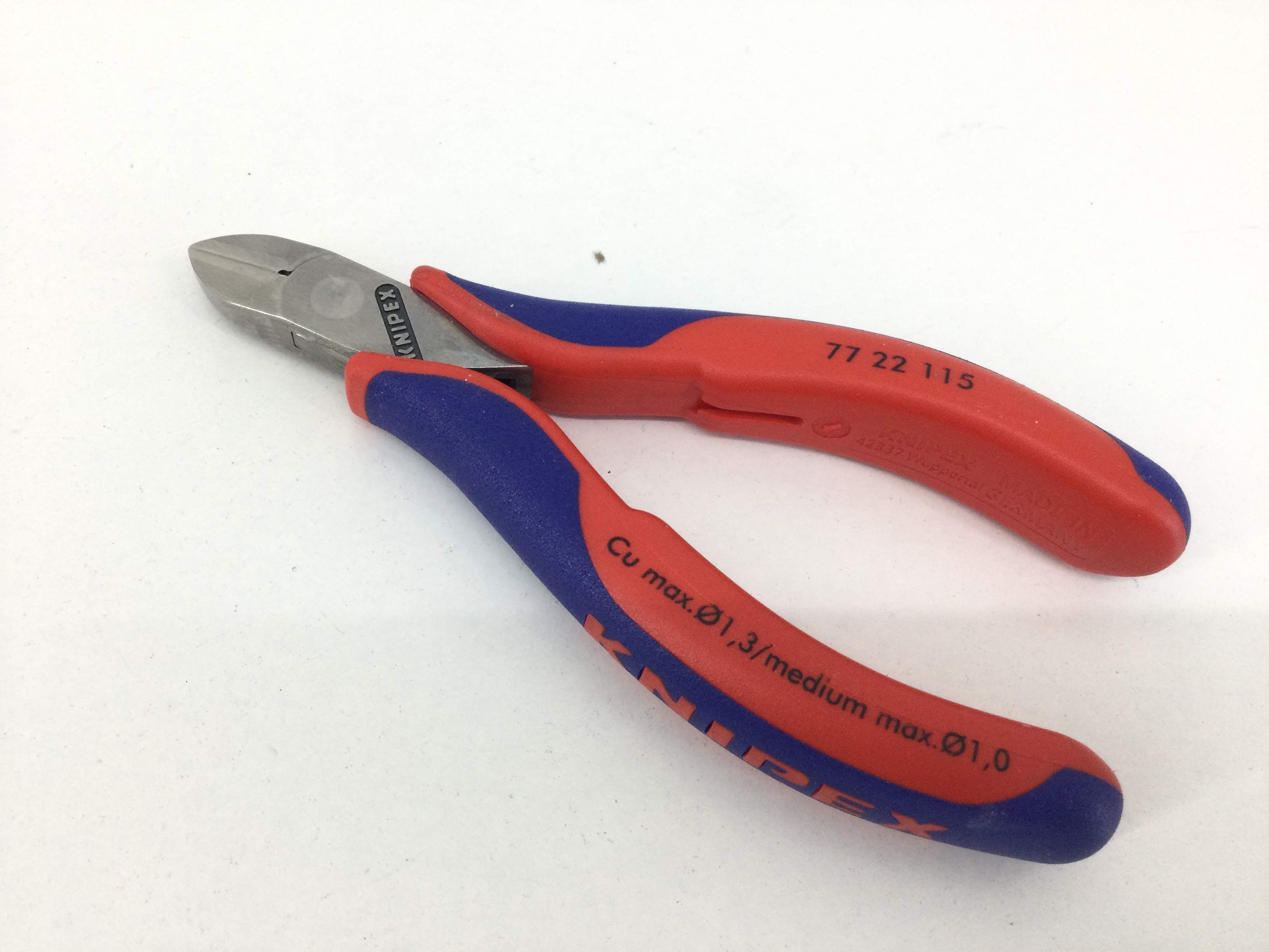 Alicates de Corte Knipex de segunda mano · Alicates — Revisado (4)