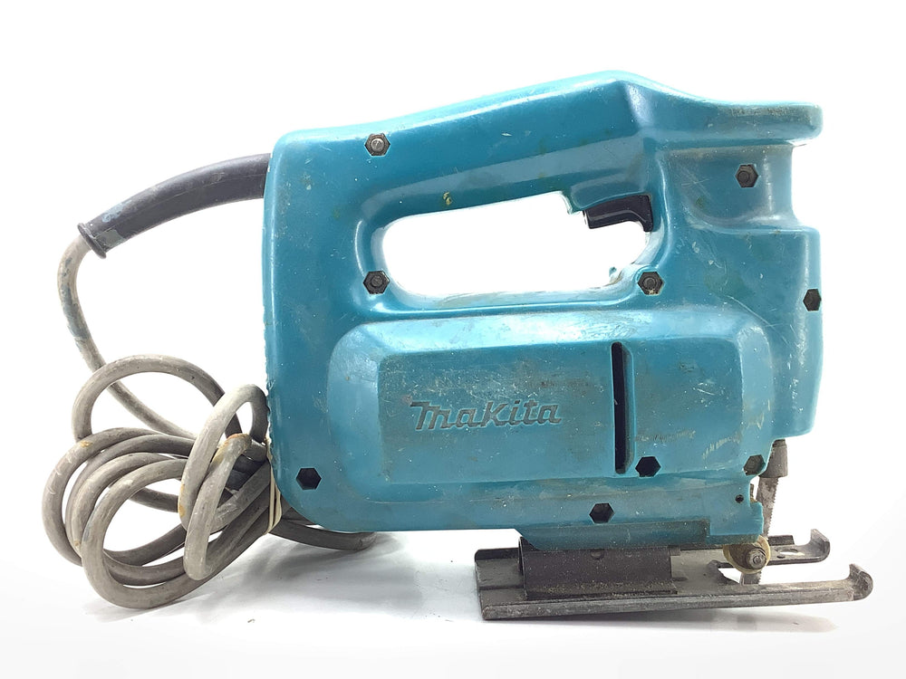 Sierra Calar Makita 4302c de segunda mano · Sierras — Con uso