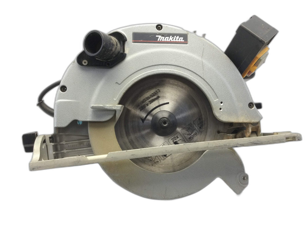 Sierra Circular Makita 5903r de segunda mano · Sierras — Con uso