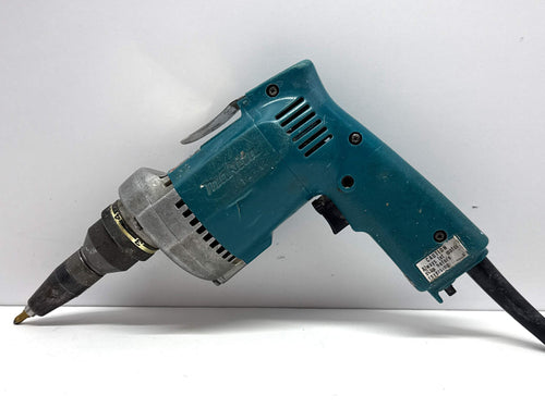 Atornillador Electrico Makita 6805bv de segunda mano · Atornilladores — Con uso