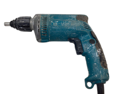 Atornillador Electrico Makita 6824n de segunda mano · Atornilladores — Con uso