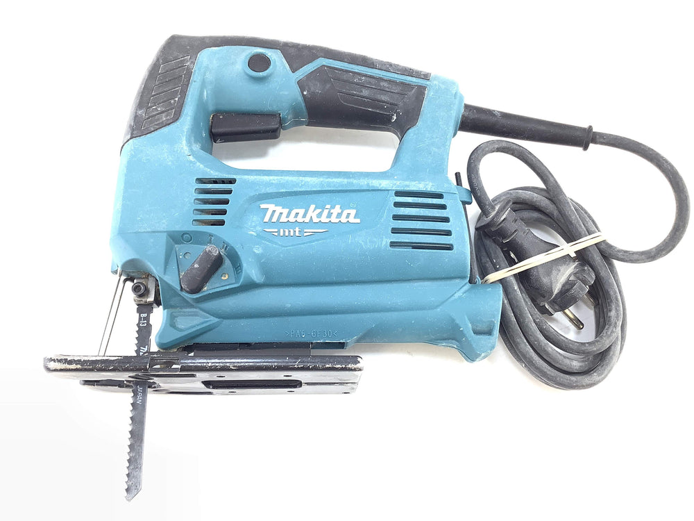 Sierra Calar Makita m4301 de segunda mano · Sierras — Con uso