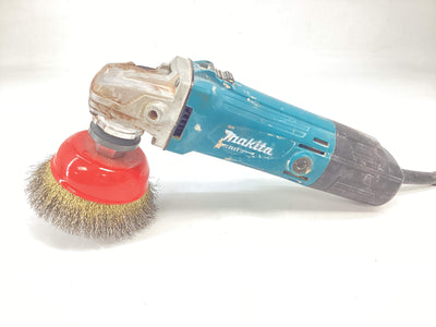 Radial Makita m9502r de segunda mano · Amoladoras — Con uso