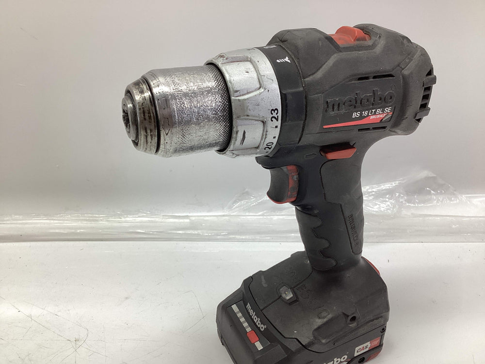 Taladro a Bateria Metabo bs 18 lt bl se de segunda mano · Taladros — Con uso