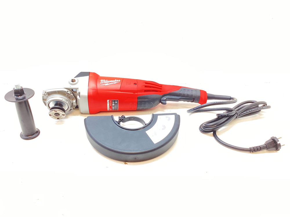 Radial Milwaukee ag 22-230 de segunda mano · Amoladoras — Revisado
