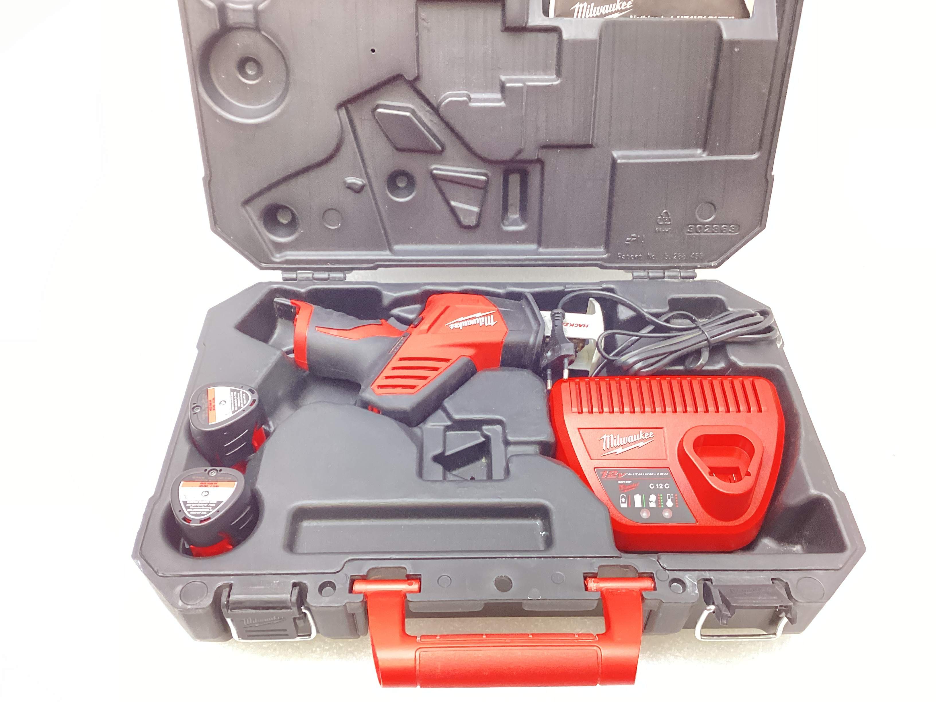 Sierra Sable Milwaukee m12 chz-0 de segunda mano · Sierras — Revisado