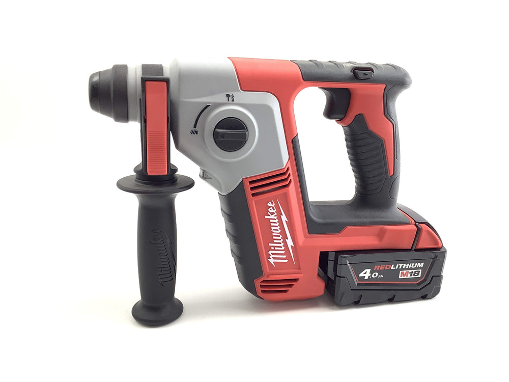 Martillo a Bateria Milwaukee m18 bh-402c de segunda mano · Martillos y percutores — Revisado