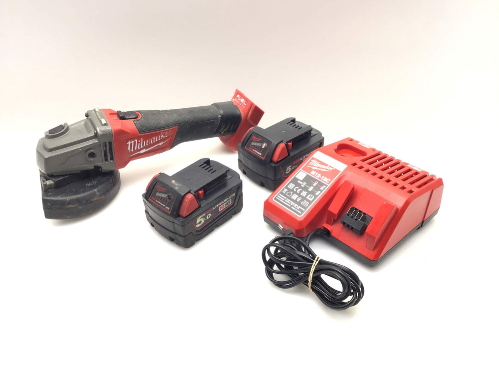 Radial Milwaukee m18 cag125x de segunda mano · Amoladoras — Como nuevo