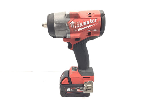 Atornillador a Bateria Milwaukee m18 fhiw2f12-502x de segunda mano · Atornilladores — Con uso