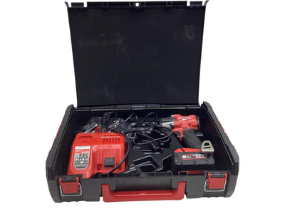 Atornillador a Bateria Milwaukee m180fmtiw2f12 de segunda mano · Atornilladores — Revisado