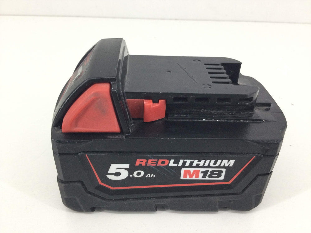 Bateria Milwaukee m18b5 de segunda mano · Baterías — Revisado
