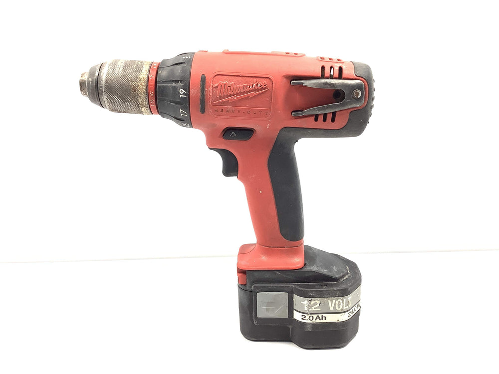Taladro a Bateria Milwaukee Pld 12 x de segunda mano · Taladros — Con uso