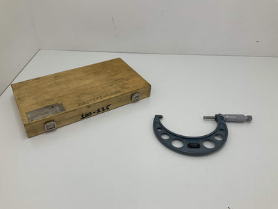 Micrometro Mitutoyo 100-125 de segunda mano · Medición — Con uso