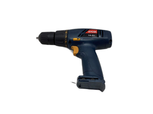 Atornillador a Bateria Ryobi cbd-1441 de segunda mano · Atornilladores — Con uso