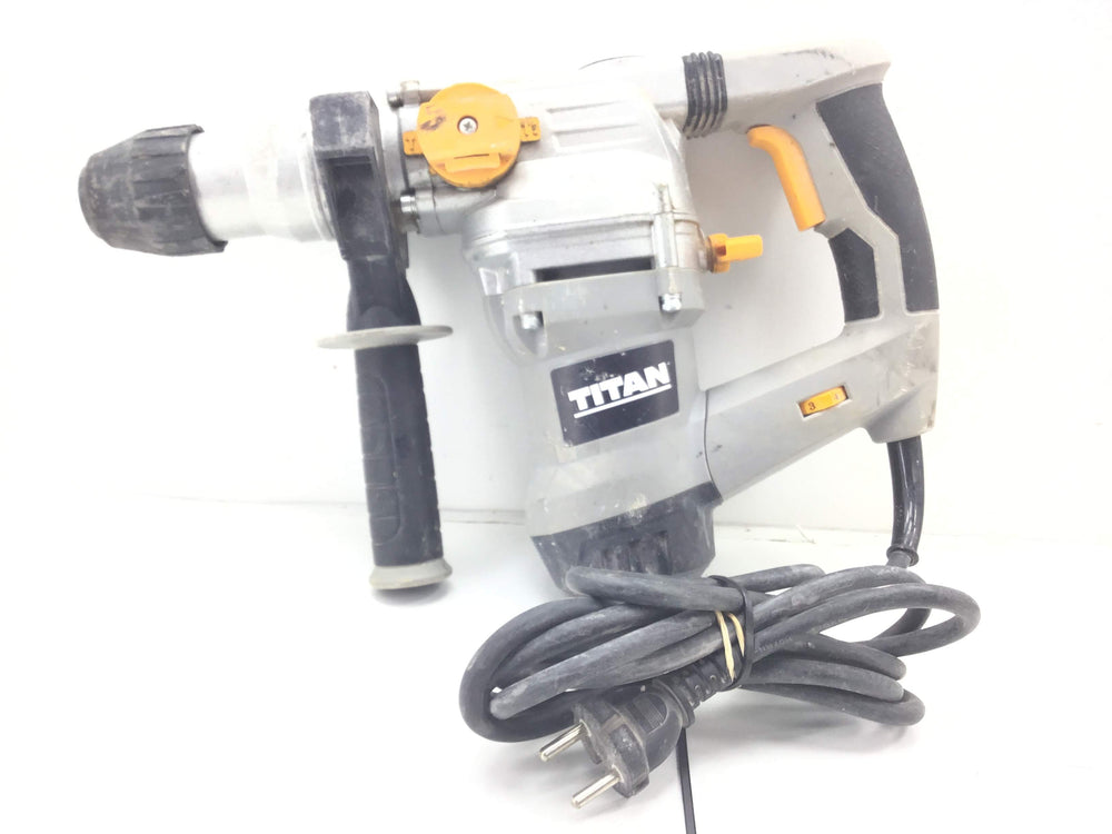 Martillo Electrico Titan ttb810drh de segunda mano · Martillos y percutores — Revisado (2)