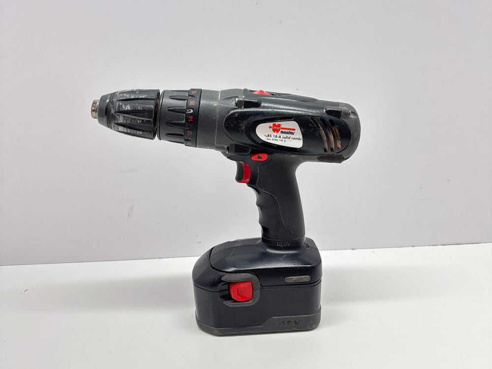 Taladro a Bateria Wurth Master bs 18a Solid Combi de segunda mano · Taladros — Bueno